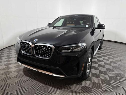 2023 BMW X4 xDrive30i