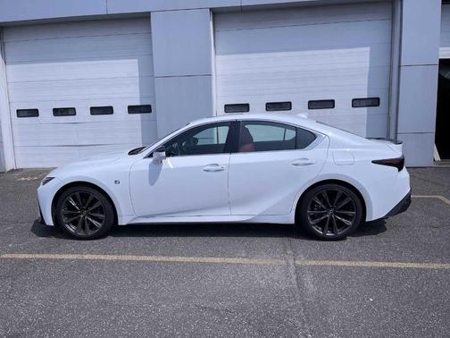 2024 Lexus IS 350 F Sport