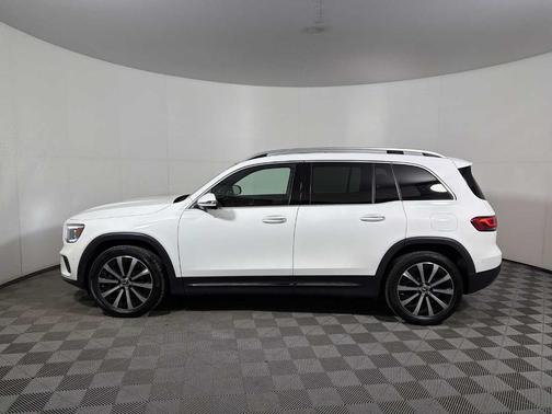 2022 Mercedes-Benz GLB 250 Base 4MATIC