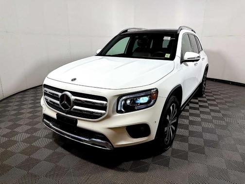 2022 Mercedes-Benz GLB 250 Base 4MATIC