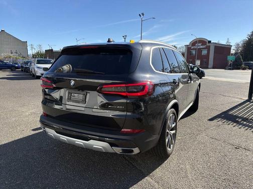 2023 BMW X5 xDrive40i