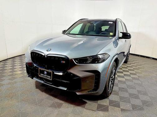 2024 BMW X5 M60i