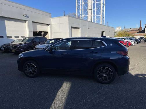 2023 BMW X2 xDrive28i
