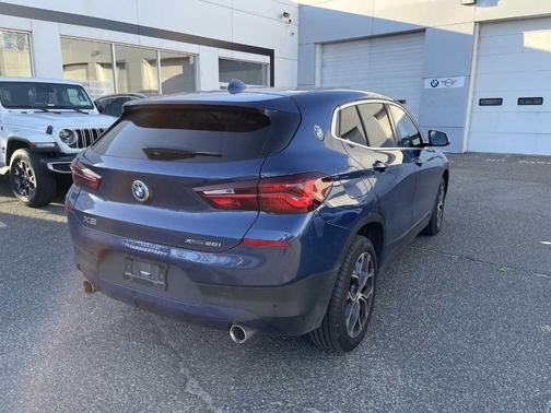 2023 BMW X2 xDrive28i