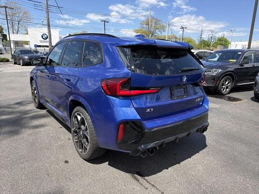Portimao Blue Metallic 2025 BMW X1 M35i