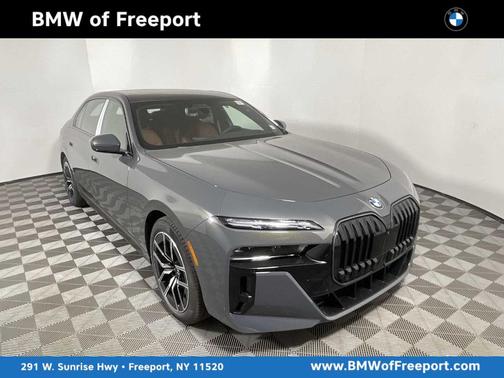 2025 BMW 760 760i xDrive