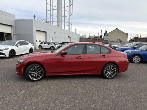 2023 BMW 330 i xDrive