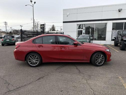 2023 BMW 330 i xDrive