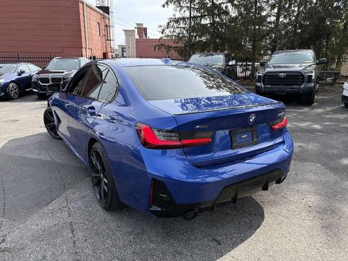 Portimao Blue Metallic 2023 BMW 330 i xDrive