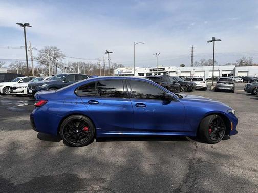Portimao Blue Metallic 2023 BMW 330 i xDrive