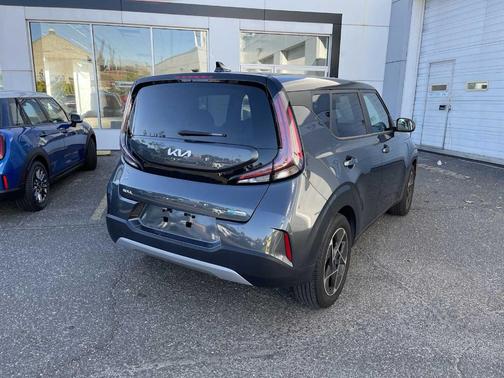 2024 Kia Soul EX