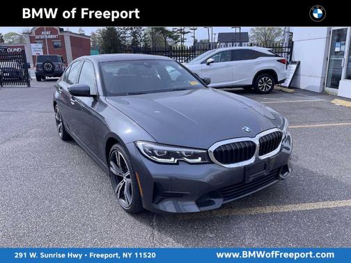 2022 BMW 330 i xDrive