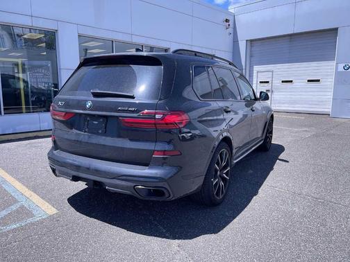 2022 BMW X7 xDrive40i