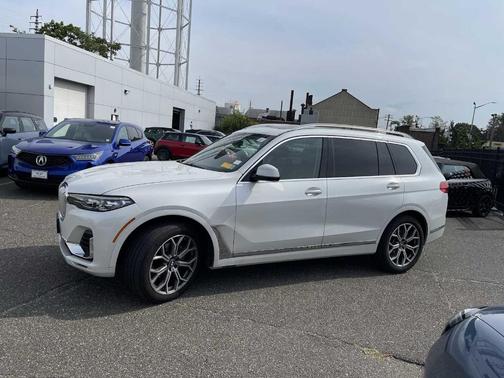 2021 BMW X7 xDrive40i