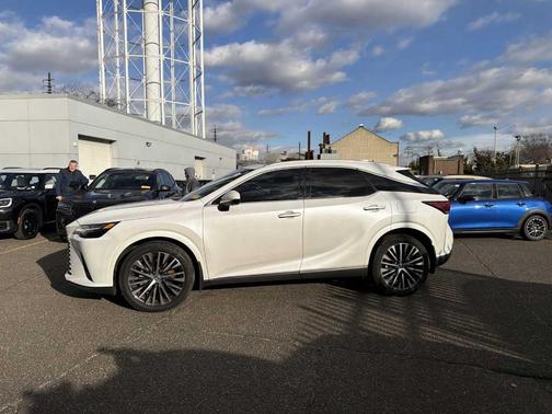 2024 Lexus RX 350h Premium Plus