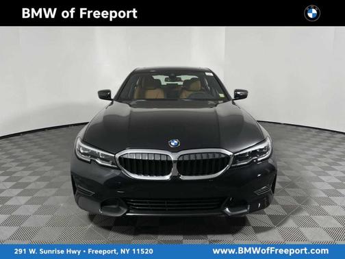 2022 BMW 330 i xDrive