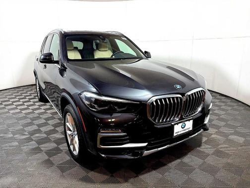 Dark Graphite Metallic 2021 BMW X5 xDrive40i