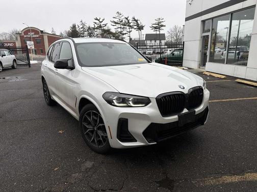 2024 BMW X3 M40i