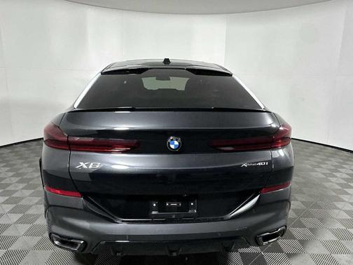2026 BMW X6 xDrive40i