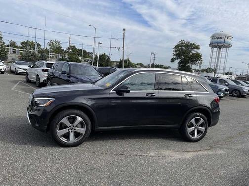 2022 Mercedes-Benz GLC 300 Base 4MATIC