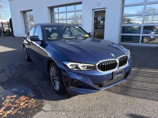 2023 BMW 330 i xDrive