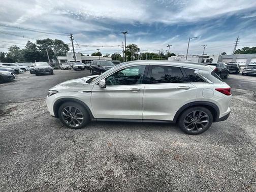 2019 INFINITI QX50 ESSENTIAL