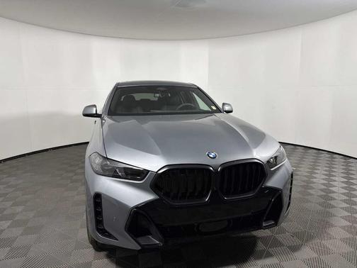 2026 BMW X6 xDrive40i
