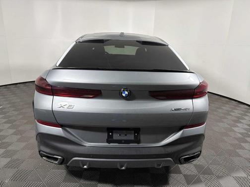2026 BMW X6 xDrive40i