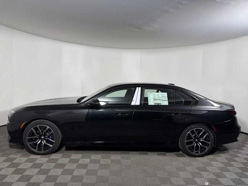 Black Sapphire Metallic 2026 BMW 740 i xDrive