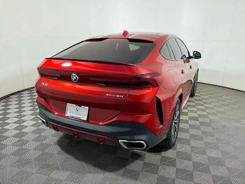 2022 BMW X6 xDrive40i