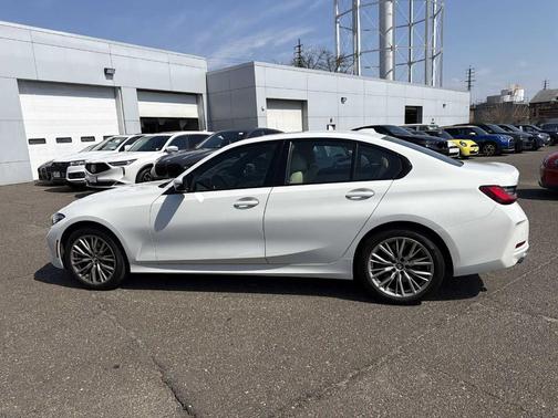 Alpine White 2023 BMW 330 i xDrive