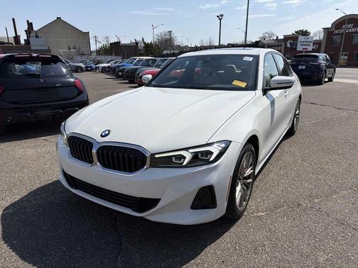 Alpine White 2023 BMW 330 i xDrive