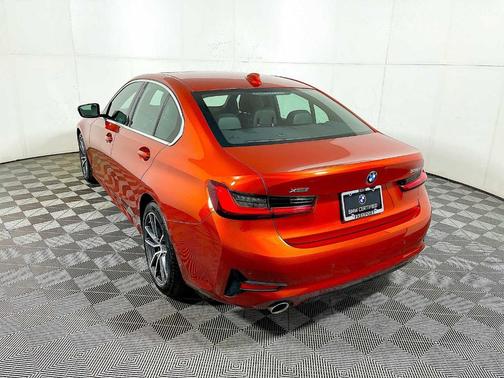 2022 BMW 330 i xDrive