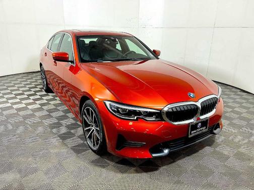 2022 BMW 330 i xDrive