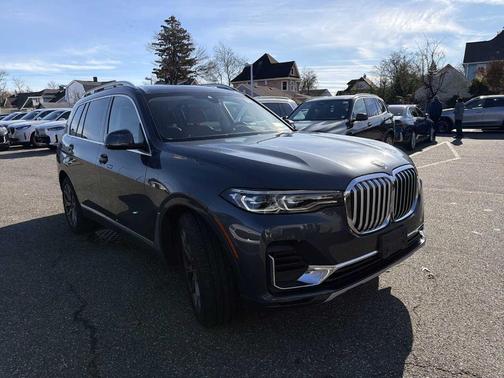 2022 BMW X7 xDrive40i