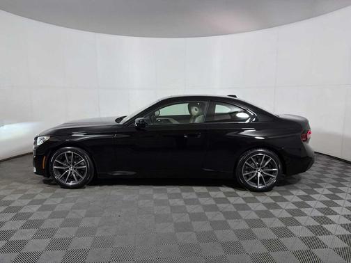 2023 BMW 230 i xDrive