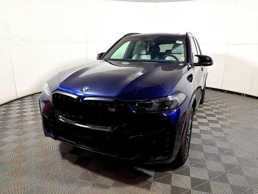 Tanzanite Blue II Metallic 2024 BMW X5 M60i