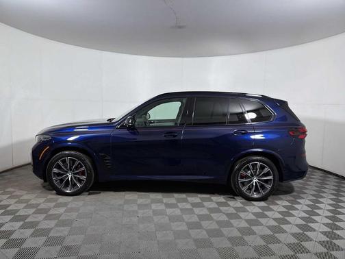 Tanzanite Blue II Metallic 2024 BMW X5 M60i