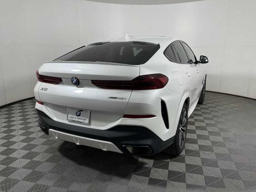 2023 BMW X6 xDrive40i