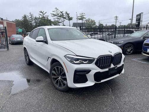 2023 BMW X6 xDrive40i