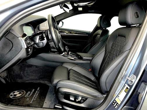 2022 BMW 530 i xDrive