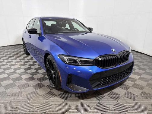 2023 BMW 330 i xDrive