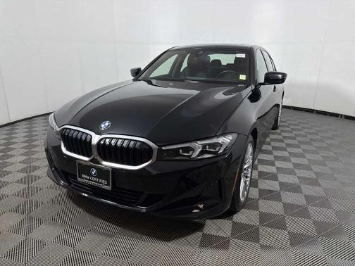 2023 BMW 330 i xDrive