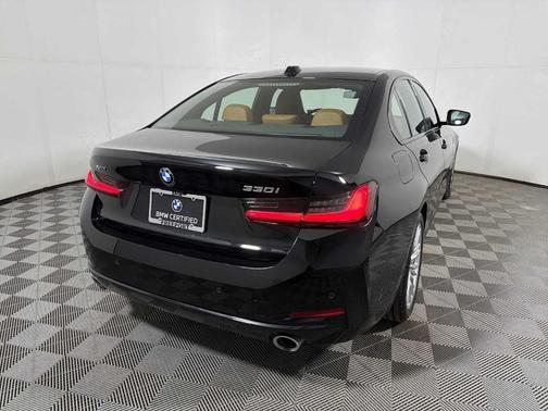 2023 BMW 330 i xDrive