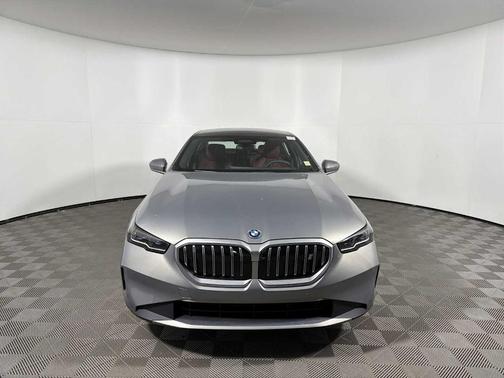 2026 BMW i5 xDrive40