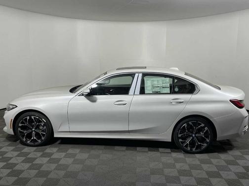 2025 BMW 330 i xDrive
