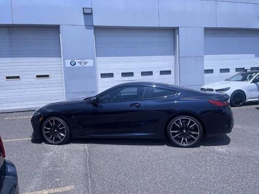 2025 BMW M850 i xDrive