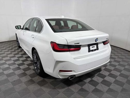Alpine White 2025 BMW 330 i xDrive