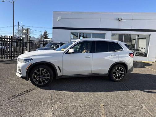 2023 BMW X5 xDrive40i