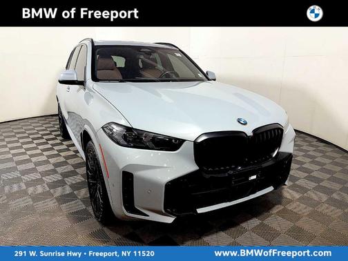 Gray Metallic 2024 BMW X5 xDrive40i